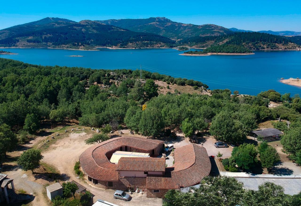 Hotel IL Nido dell'Aquila Villanova Strisaili Exterior foto